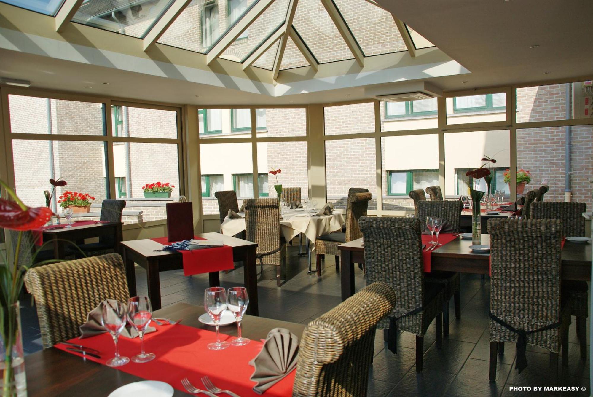 Hotel Threeland 4*